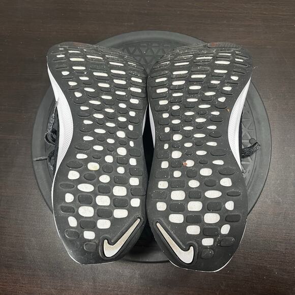 Nike Womens Size 8 ReactX Infinity Run 4 Low Black White Lace Up Athletic Shoes - Picture 10 of 10